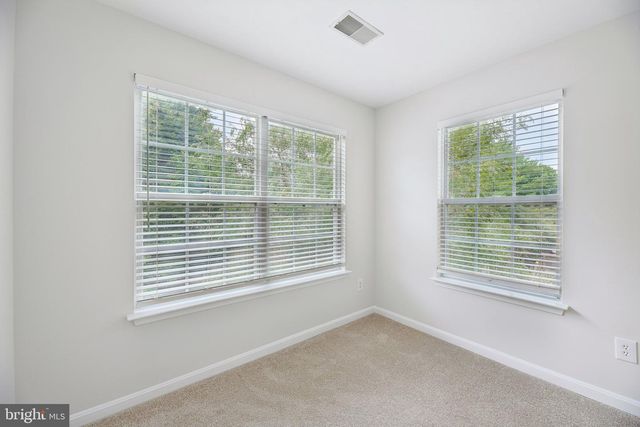 18775 TRIDENT SQ, Leesburg, VA 20176