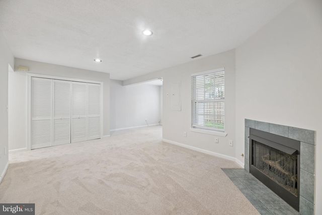 18775 TRIDENT SQ, Leesburg, VA 20176