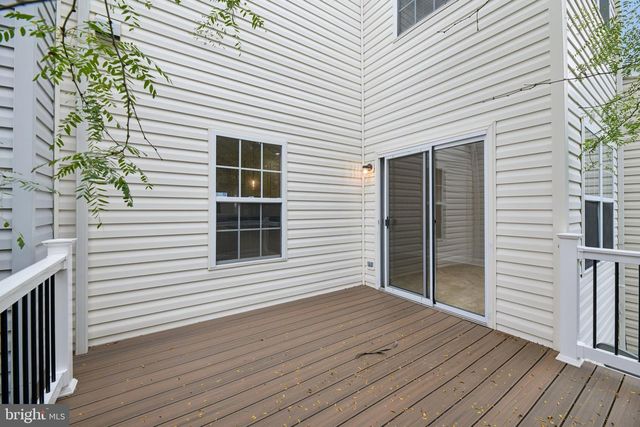 18775 TRIDENT SQ, Leesburg, VA 20176