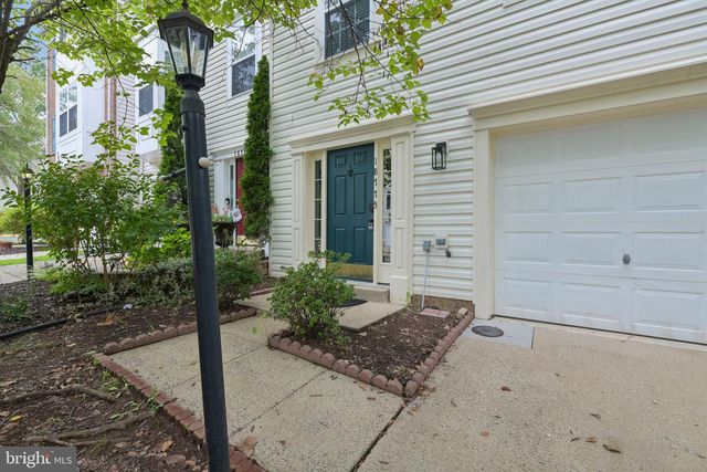 18775 TRIDENT SQ, Leesburg, VA 20176