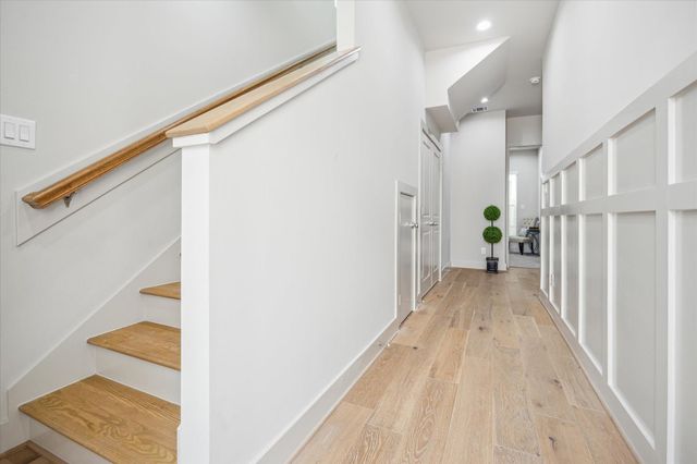 5221 Hillman Street B, Houston, TX 77023