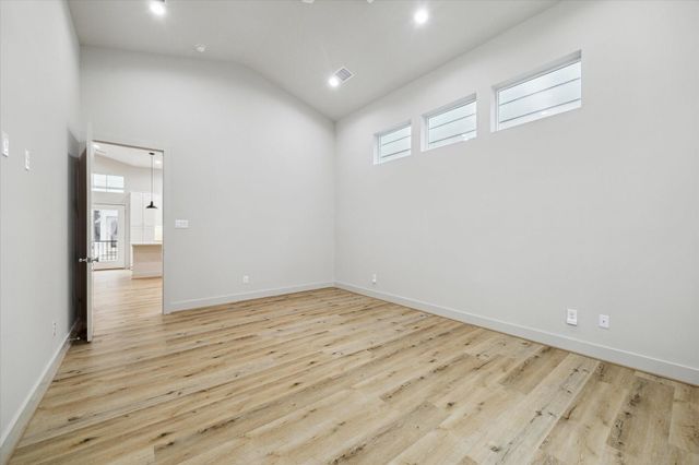 5221 Hillman Street B, Houston, TX 77023