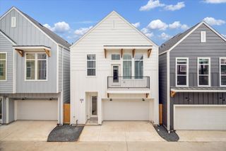 5221 Hillman Street B, Houston, TX 77023