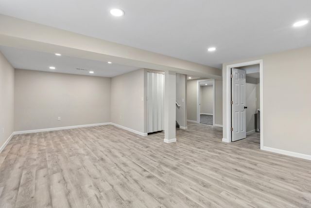 1707 E Chicago Street, Valparaiso, IN 46383