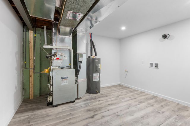 1707 E Chicago Street, Valparaiso, IN 46383