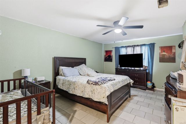 3104 Avenue L, Fort Worth, TX 76105