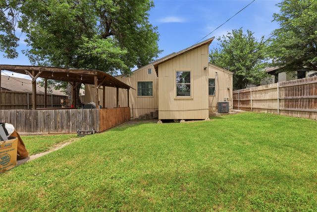 3104 Avenue L, Fort Worth, TX 76105