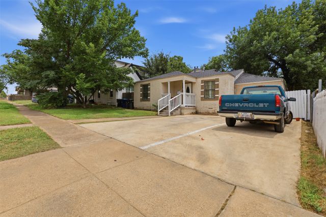 3104 Avenue L, Fort Worth, TX 76105
