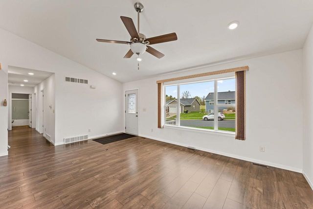 229 Dessa Rain Drive, Reedsburg, WI 53959