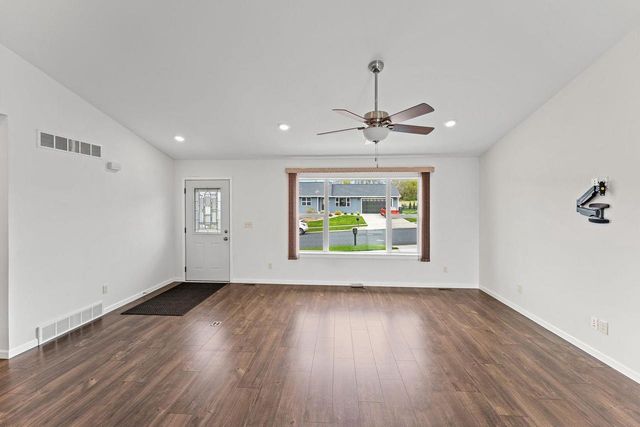 229 Dessa Rain Drive, Reedsburg, WI 53959