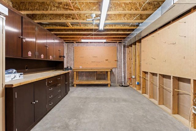 229 Dessa Rain Drive, Reedsburg, WI 53959