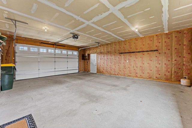 229 Dessa Rain Drive, Reedsburg, WI 53959