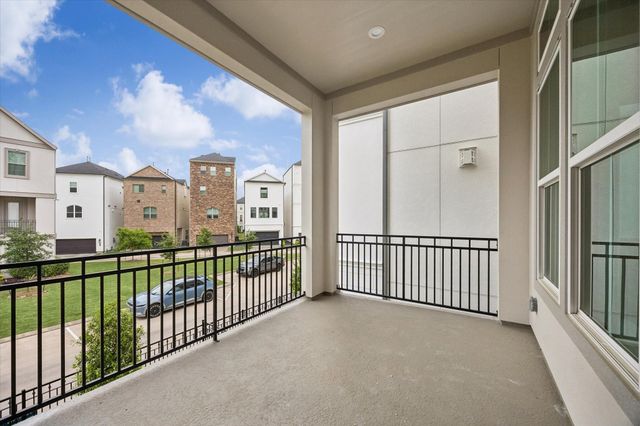 3707 Somerset York Lane, Houston, TX 77055