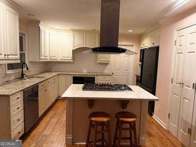 4010 Mansion Drive, Marietta, GA 30062
