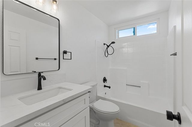 1761 W Townsend Street, Rialto, CA 92377