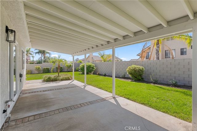 1761 W Townsend Street, Rialto, CA 92377