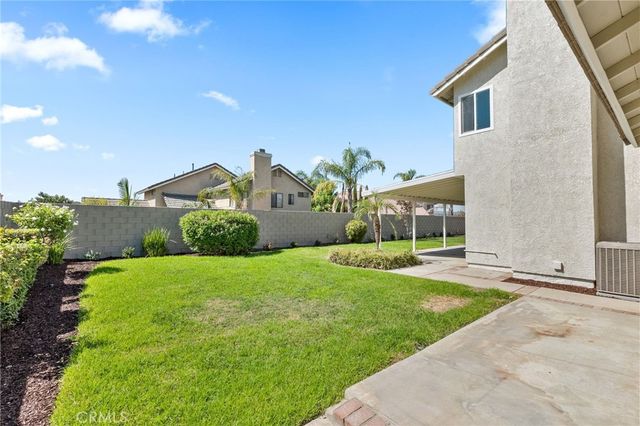 1761 W Townsend Street, Rialto, CA 92377