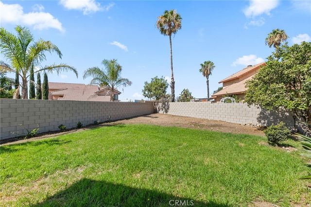1761 W Townsend Street, Rialto, CA 92377