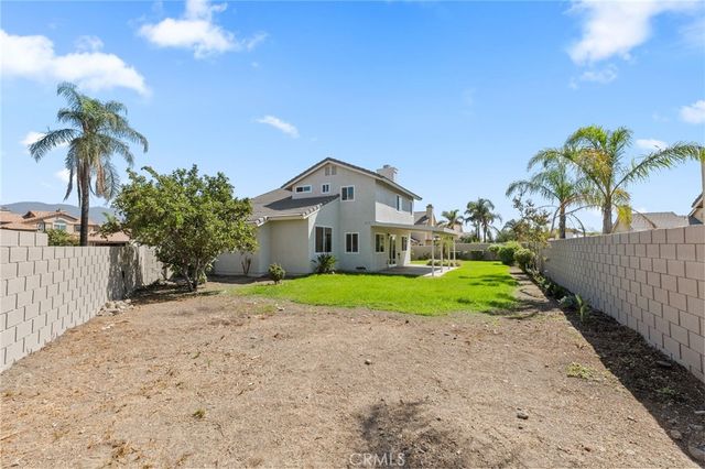 1761 W Townsend Street, Rialto, CA 92377