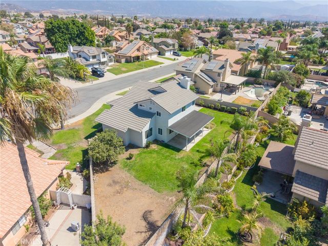 1761 W Townsend Street, Rialto, CA 92377