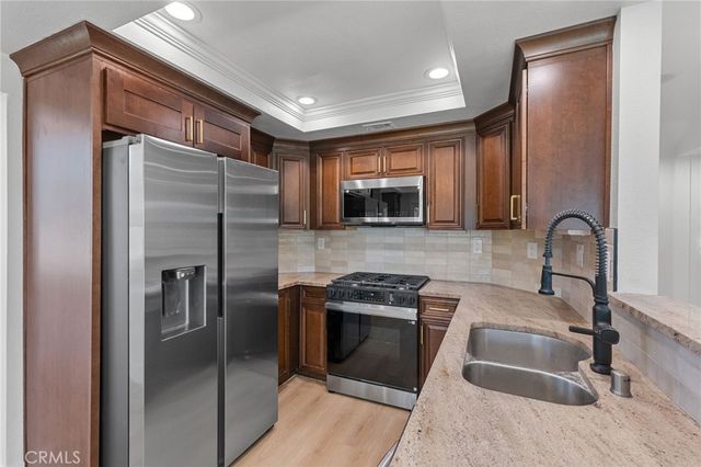 1761 W Townsend Street, Rialto, CA 92377