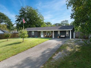 829 Northside Drive, Athens, TN 37303