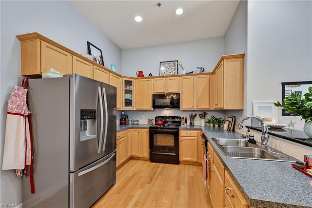 4722 Tatton Park Circle 3C, Winston-salem, NC 27103