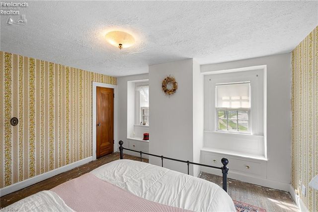 S 1427 Lakeview Boulevard, Lorain, OH 44052