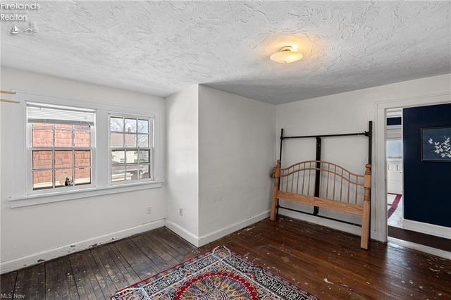 S 1427 Lakeview Boulevard, Lorain, OH 44052