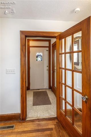 S 1427 Lakeview Boulevard, Lorain, OH 44052