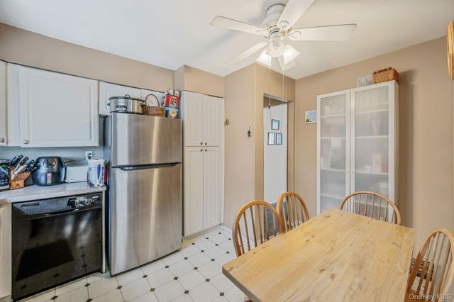 690 N Delaware Avenue, Lindenhurst, NY 11757