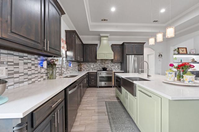3401 Chinaberry Lane, Joshua, TX 76058