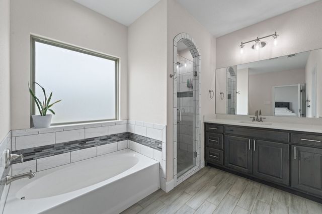 3401 Chinaberry Lane, Joshua, TX 76058