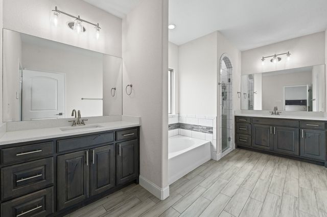 3401 Chinaberry Lane, Joshua, TX 76058