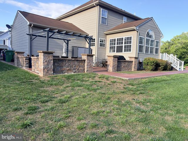 19 GRAYTON DR, Smyrna, DE 19977