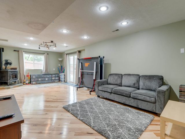 18105 E Crescent Dr, Greenacres, WA 99016