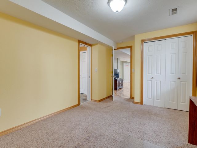 18105 E Crescent Dr, Greenacres, WA 99016