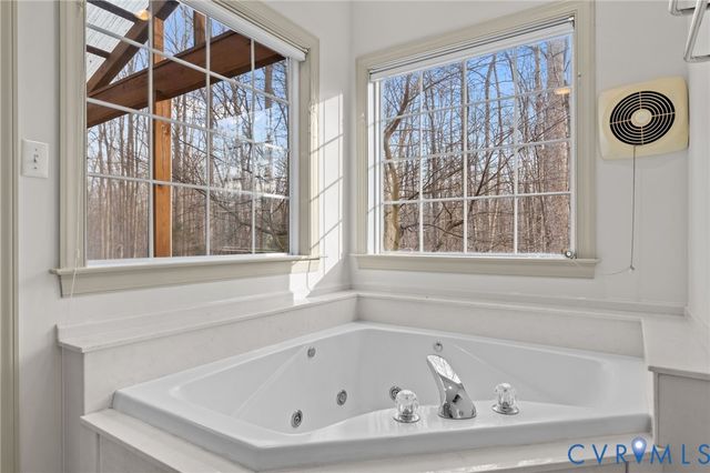 1385 Palmore Rd, Powhatan, VA 23139