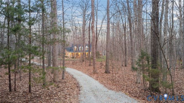 1385 Palmore Rd, Powhatan, VA 23139