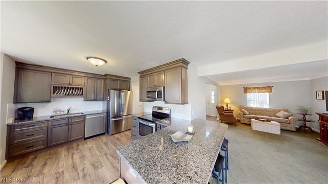 1263 Shawnee Trail, Streetsboro, OH 44241