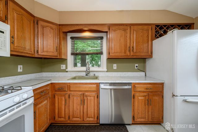 2239 Newark Avenue, Scotch Plains, NJ 07076
