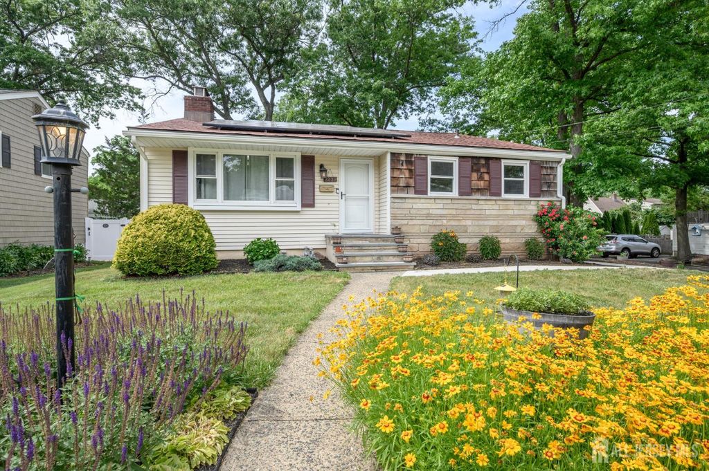 2239 Newark Avenue, Scotch Plains, NJ 07076