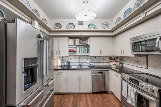 15 Greenway Plaza 5E, Houston, TX 77046