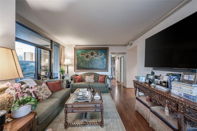 15 Greenway Plaza 5E, Houston, TX 77046