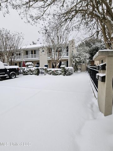 105 Demontluzin Avenue, 1, Bay Saint Louis, MS 39520
