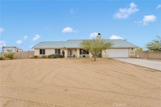 6720 Mono Road, Phelan, CA 92371