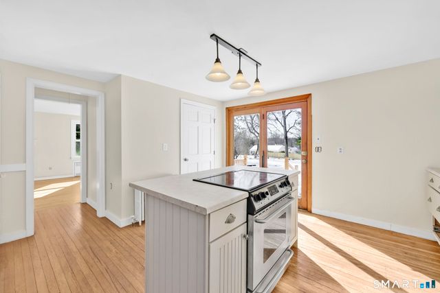 46 Riverview Road, Rocky Hill, CT 06067