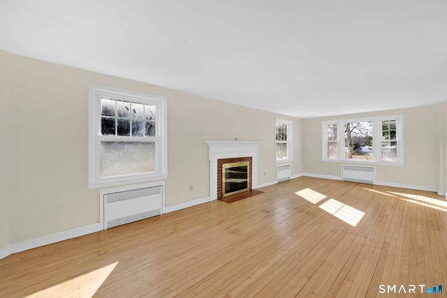 46 Riverview Road, Rocky Hill, CT 06067