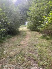 3209 Scott Hwy, Elgin, TN 37732