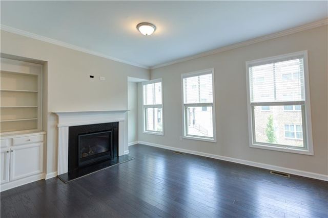 496 Sunset Park Drive, Suwanee, GA 30024